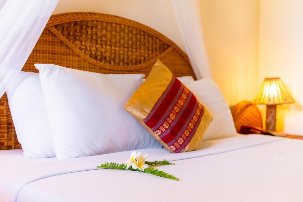 Курортный комплекс White 4*